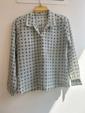Vintage Green Daisy Collared Blouse